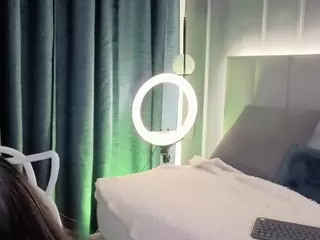 Nina's Live Sex Cam Show