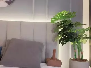Nina's Live Sex Cam Show