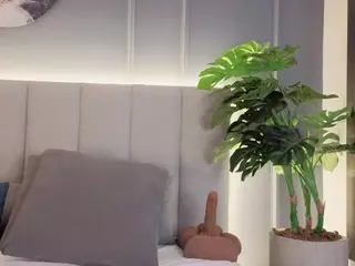 Nina's Live Sex Cam Show