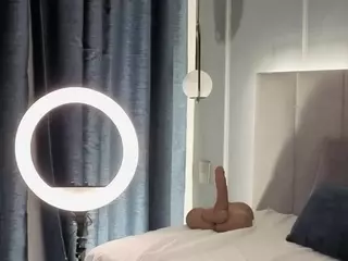 Nina's Live Sex Cam Show