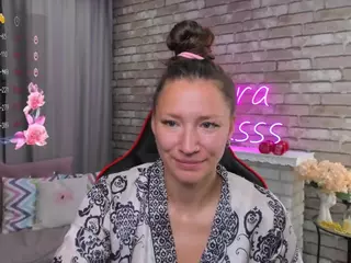 SarahCoksss's Live Sex Cam Show