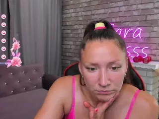 SarahCoksss's Live Sex Cam Show