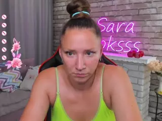 SarahCoksss's Live Sex Cam Show