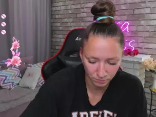 SarahCoksss's Live Sex Cam Show