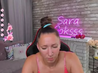 SarahCoksss's Live Sex Cam Show