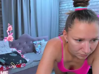 SarahCoksss's Live Sex Cam Show