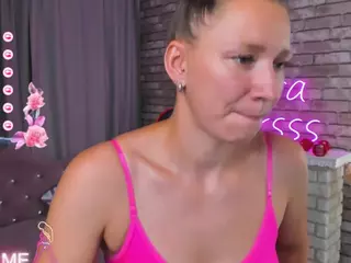 SarahCoksss's Live Sex Cam Show