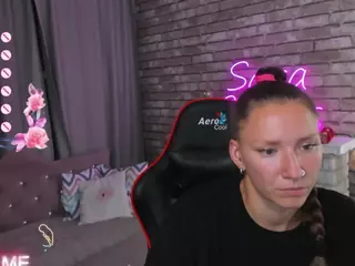 SarahCoksss's Live Sex Cam Show