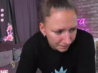 SarahCoksss's Live Sex Cam Show