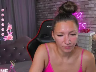 SarahCoksss's Live Sex Cam Show