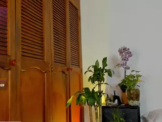 Saray-cum's Live Sex Cam Show