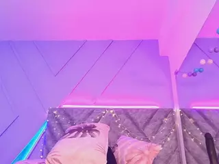 Emma's Live Sex Cam Show