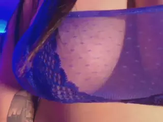 Emma's Live Sex Cam Show
