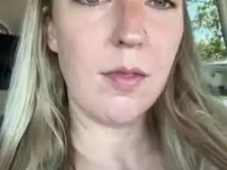 LucyAllen4201's Live Sex Cam Show