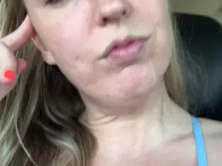 LucyAllen4201's Live Sex Cam Show