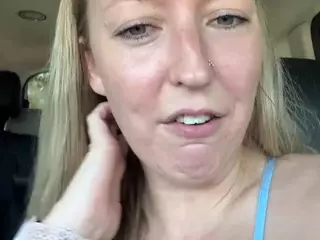 LucyAllen4201's Live Sex Cam Show