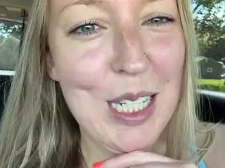 LucyAllen4201's Live Sex Cam Show