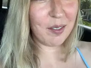LucyAllen4201's Live Sex Cam Show
