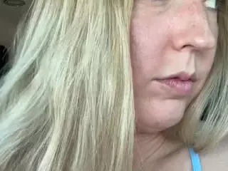 LucyAllen4201's Live Sex Cam Show