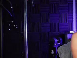 LucyAllen4201's Live Sex Cam Show