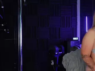 LucyAllen4201's Live Sex Cam Show