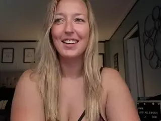 LucyAllen4201's Live Sex Cam Show