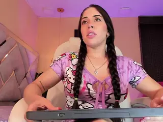 Marcela Davila's Live Sex Cam Show