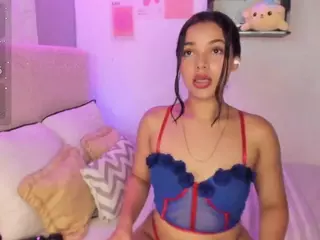 Sara Moore's Live Sex Cam Show