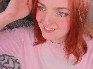 Alice-CutePerv's Live Sex Cam Show