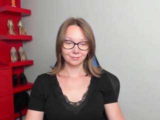 Live cam show with ZoeXox