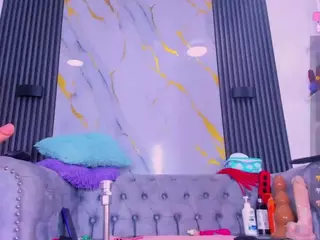 Lorena's Live Sex Cam Show