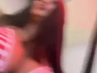 LenaThompson's Live Sex Cam Show