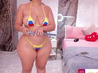 LenaThompson's Live Sex Cam Show