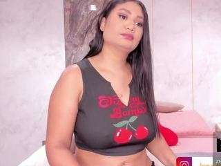LenaThompson's Live Sex Cam Show