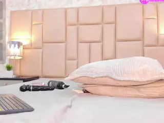 Sary Blake's Live Sex Cam Show