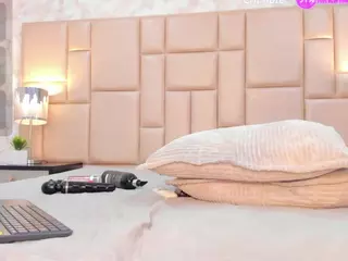 Sary Blake's Live Sex Cam Show