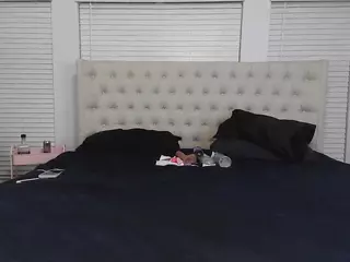 MyaRose-xo's Live Sex Cam Show