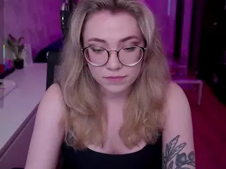 Astropie's Live Sex Cam Show