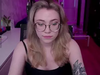 Astropie's Live Sex Cam Show