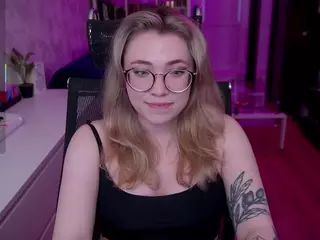 Astropie's Live Sex Cam Show