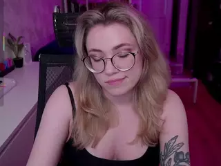 Astropie's Live Sex Cam Show