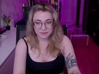 Astropie's Live Sex Cam Show