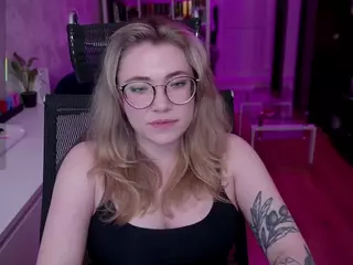 Astropie's Live Sex Cam Show