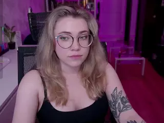 Astropie's Live Sex Cam Show