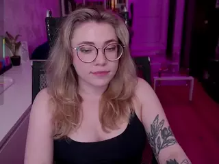 Astropie's Live Sex Cam Show