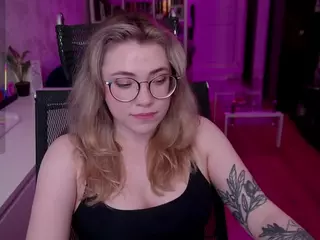 Astropie's Live Sex Cam Show
