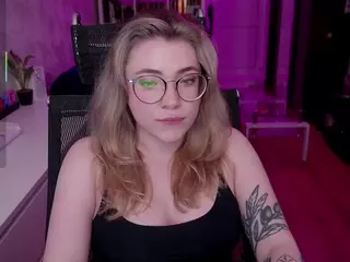 Astropie's Live Sex Cam Show