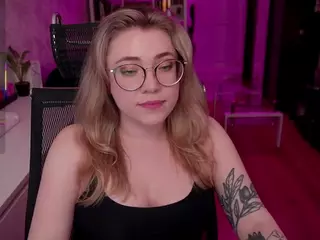 Astropie's Live Sex Cam Show