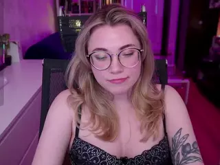 Astropie's Live Sex Cam Show