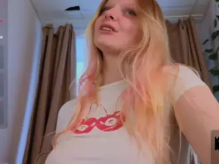 evangel1ne's Live Sex Cam Show